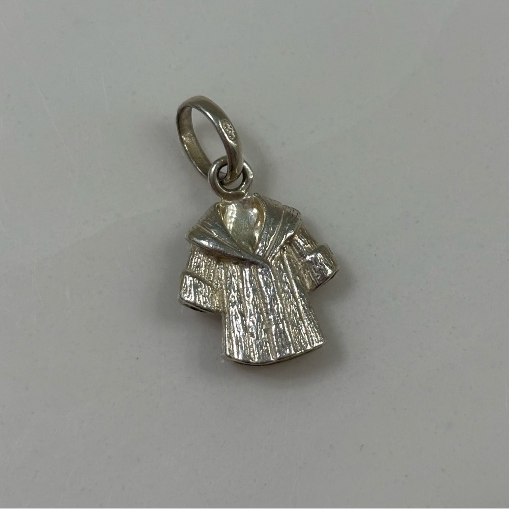 EUC Links of London fur coat sterling silver charm